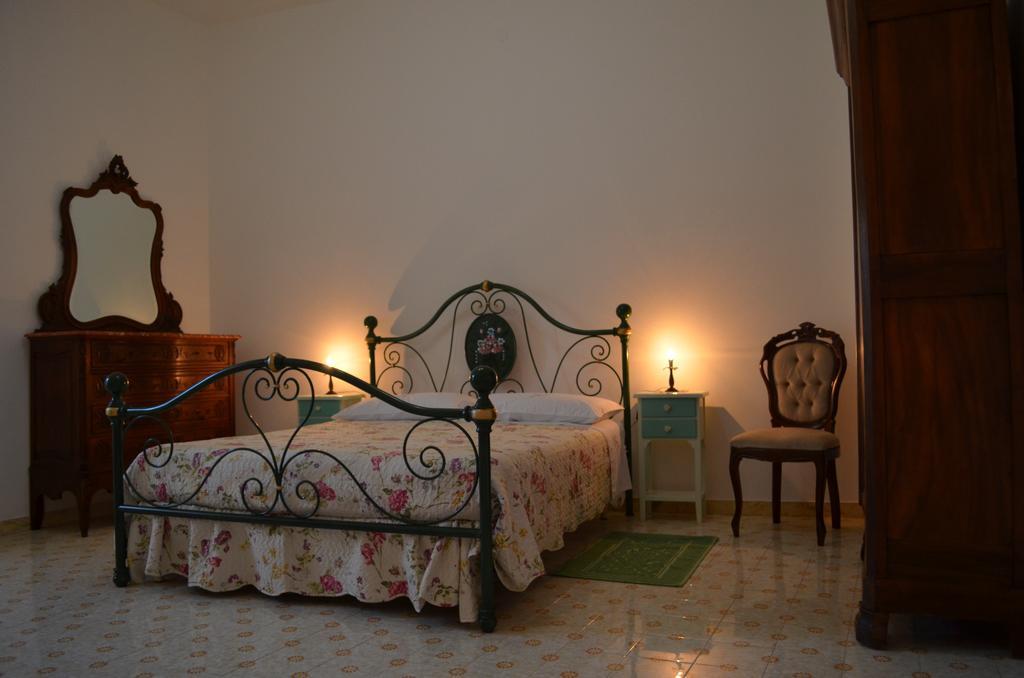 Casa de hóspedes Notte Di Luna & Breakfast Oristano